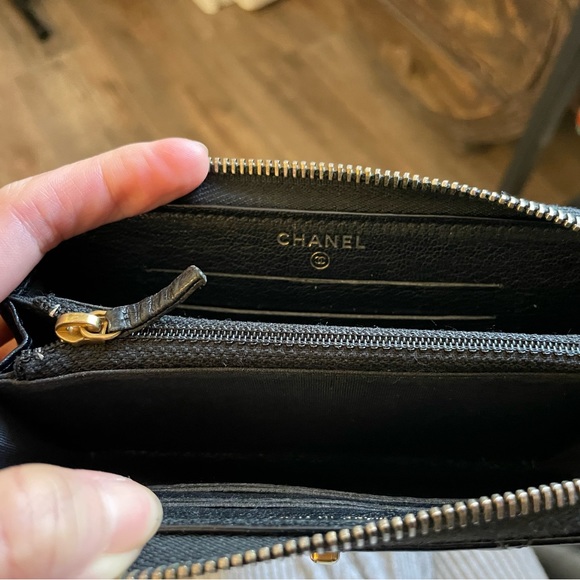 Chanel zipped small wallet - Picture 4 of 6